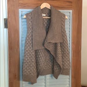 Loft short sleeve sweater wrap